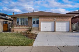 Detached House for Sale, 134 Dewitt Road, Stoney Creek, ON