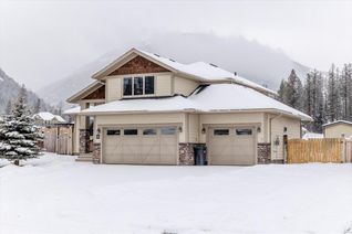 Property for Sale, 2311 Falcon Court, Sparwood, BC