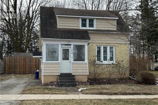 Detached House for Sale, 119 7th Street, Hanover, ON