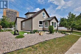 Detached House for Sale, 224 River Street E, Moose Jaw, SK