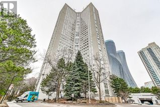 Condo Apartment for Sale, 3650 Kaneff Crescent #PH5, Mississauga, ON