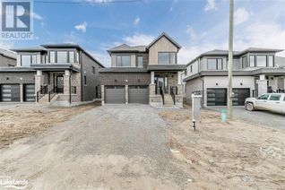 Detached House for Sale, 32 Nicort Road, Wasaga Beach, ON