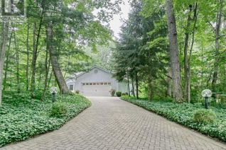 Bungalow for Sale, 10394 Grand Oaks Drive, Grand Bend, ON
