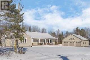 Bungalow for Sale, 32 Chateau Drive, Fredericton, NB