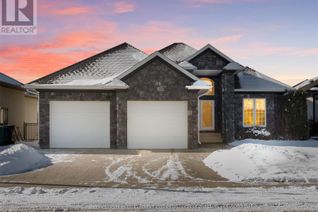 Detached House for Sale, 318 Trimble Crescent, Saskatoon, SK