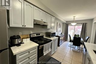 Semi-Detached House for Sale, 3990 Skyview St S, Mississauga, ON
