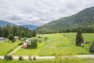 Property for Sale, 4512 48th Street, Canyon, BC