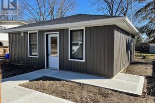 Bungalow for Rent, 3401 Roxborough #REAR, Windsor, ON