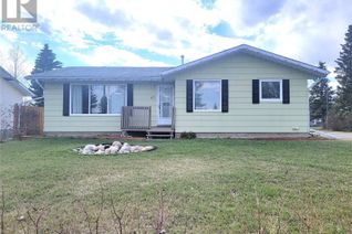 Bungalow for Sale, 411 Broad Street, Cut Knife, SK