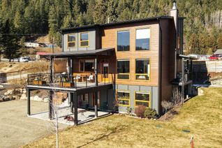 Detached House for Sale, 2490 Knob Road, Castlegar, BC