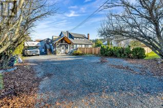 Detached House for Sale, 740 Newbury St, Saanich, BC