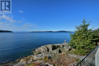 Property for Sale, 8331 Redrooffs Road, Halfmoon Bay, BC
