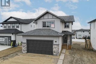 Detached House for Sale, 36 Toal Close, Red Deer, AB