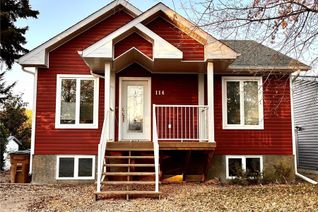 Detached House for Sale, 114 Higgins Avenue W, Melfort, SK