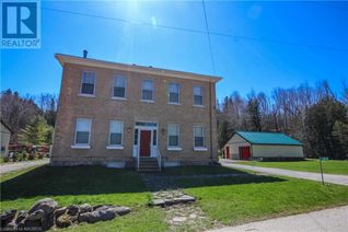 Detached House for Sale, 484 Carlisle Street, Saugeen Shores, ON