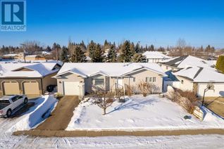 Detached House for Sale, 510 2 Street E, Maidstone, SK