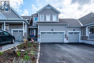 Townhouse for Sale, 484 Country Club Drive, Bath, ON