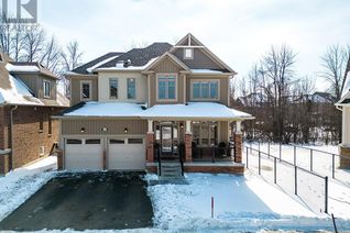 Detached House for Sale, 22 Kirby Avenue, Collingwood, ON