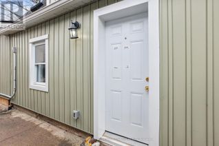 Duplex for Rent, 19 Bailey St #2, St. Catharines, ON