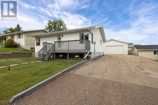 Detached House for Sale, 104 Simpson Way, Fort McMurray, AB