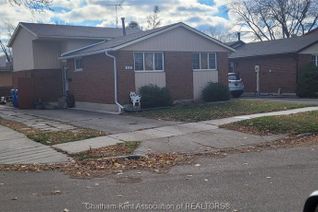 Backsplit for Sale, 111 Copperfield Crescent South West, Chatham, ON