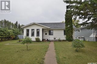 Bungalow for Sale, 810 7th Street E, Prince Albert, SK