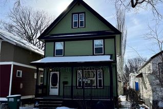 Detached House for Sale, 305 32nd Street W, Saskatoon, SK