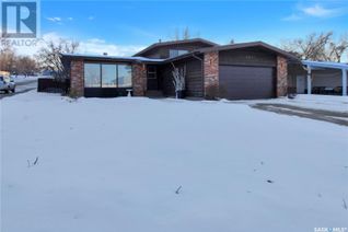 Detached House for Sale, 120 Hayes Drive, Swift Current, SK