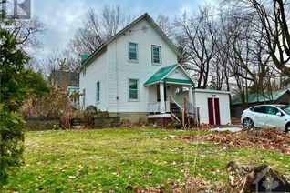 Detached House for Sale, 889 River Road, Braeside, ON
