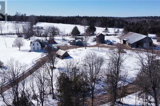 Detached House for Sale, 2859 8th Concession C Road, Clayton, ON