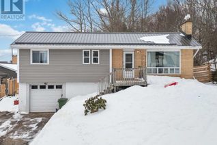 Detached House for Sale, 47 Topsail Boulevard, Dartmouth, NS