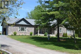 Detached House for Sale, 00 Pinnacle Road, Renfrew, ON