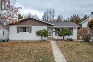 Detached House for Sale, 1725 Duncan Avenue E, Penticton, BC