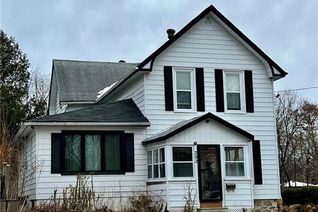 Detached House for Sale, 202 Seventh Street, Midland, ON