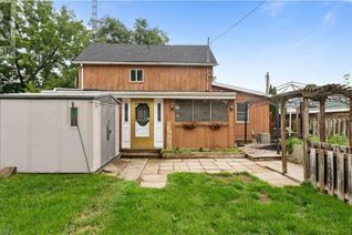 Detached House for Sale, 24 Allenby Avenue, Brantford, ON