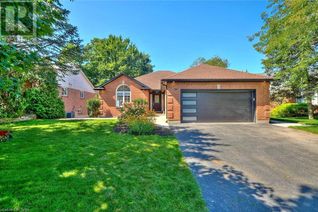 Property for Sale, 26 Oakridge Boulevard, Pelham, ON