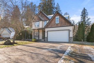 Detached House for Sale, 5583 Cedarcreek Drive, Chilliwack, BC