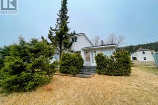 Detached House for Sale, 18 Ross Ave, Marathon, ON