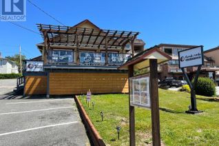 Restaurant/Pub Business for Sale, 4680 Marine Ave, Powell River, BC