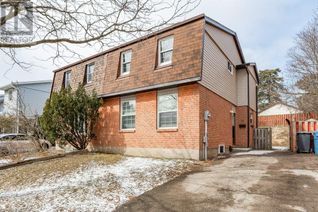 Semi-Detached House for Sale, 19 Mason Court, Guelph, ON