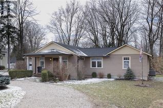 Bungalow for Sale, 17 Anne Street, Bayfield, ON