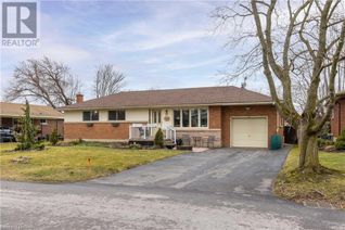 Detached House for Sale, 21 Westmount Crescent, Welland, ON