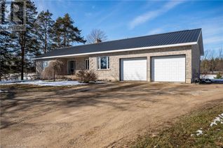 Bungalow for Sale, 395386 Concession 2, Chatsworth (Twp), ON