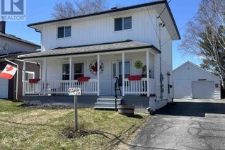 Detached House for Sale, 99 Central Ave, Elliot Lake, ON