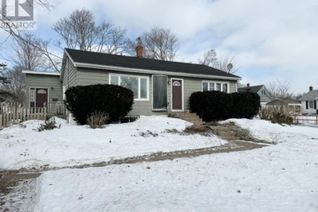 Detached House for Sale, 41 Centennial Drive, Charlottetown, PE