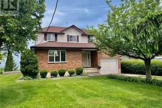 Detached House for Sale, 1138 Lakeshore Road W, St. Catharines, ON