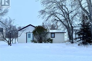 Detached House for Sale, 108 1st Avenue N, Beechy, SK