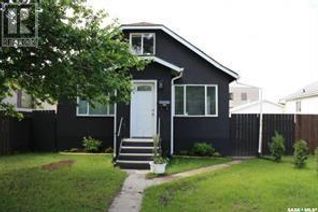 Detached House for Sale, 1111 23rd Street W, Saskatoon, SK
