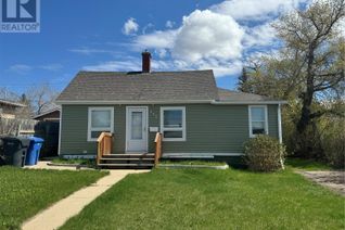 Bungalow for Sale, 852 109th Street, North Battleford, SK
