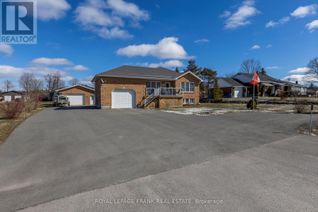 Detached House for Sale, 821 South St, Douro-Dummer, ON
